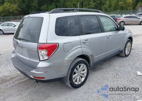 2012 Subaru Forester 2.5X Premium z USA, uszkodzony, nr VIN JF2SHBCCXCH418463